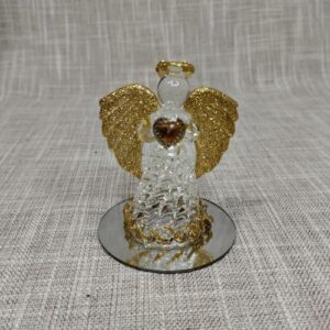 Stakleni anđeo sa srcem - zlatni