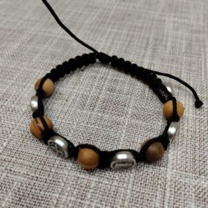 Narukvica pletena s medaljicama Sv. Benedikta - maslina