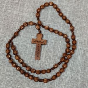 Drvena krunica - Vukovar-Ovčara