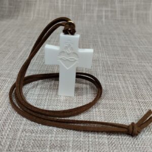 Ogrlica s kamenim križem - Srce Isusovo - model 2